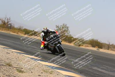 media/Mar-28-2022-Superbike Trackdays (Mon) [[b8603d0f67]]/Open Track Time/Turn 3 Inside/